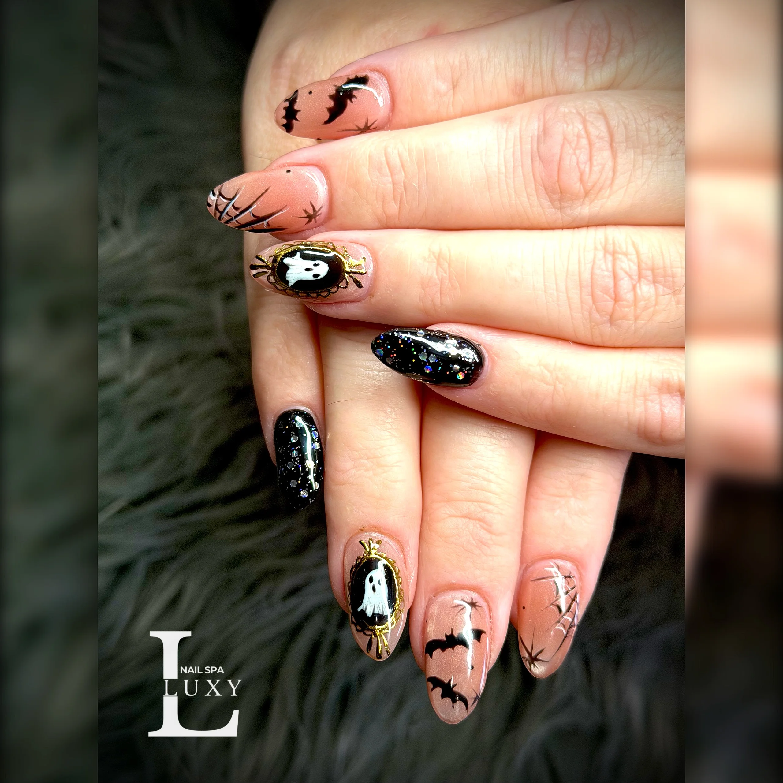 Halloween Nail Art Oct 20 2026